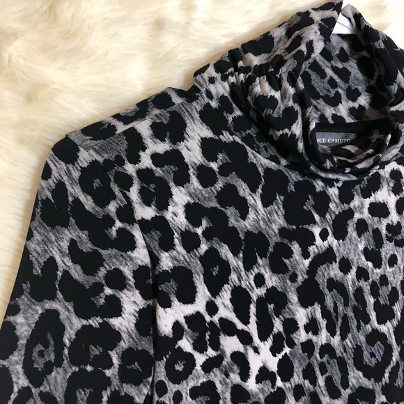 Vince Camuto Turtle Neck Dress - Picture 4 of 5